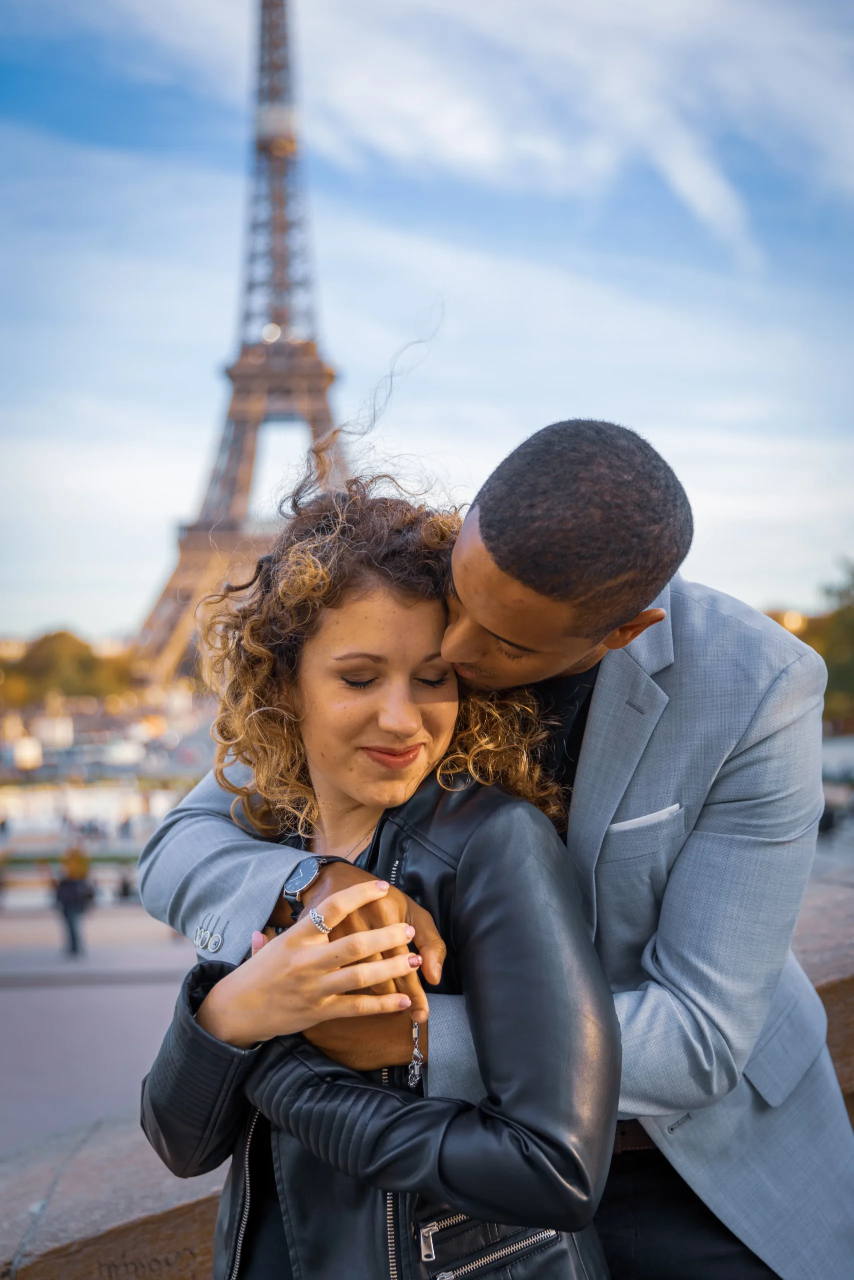 seance-engagement-mariage-paris-tour-eiffel