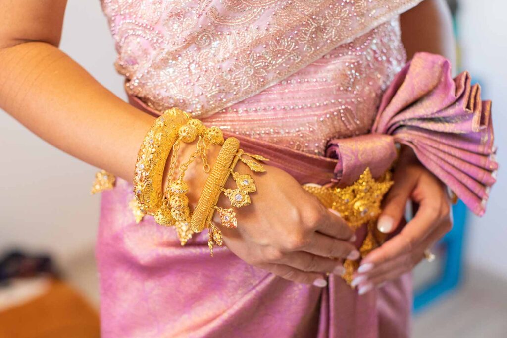 photographe-mariage--tenue-chinoise-cambodgienne-traditionnelle