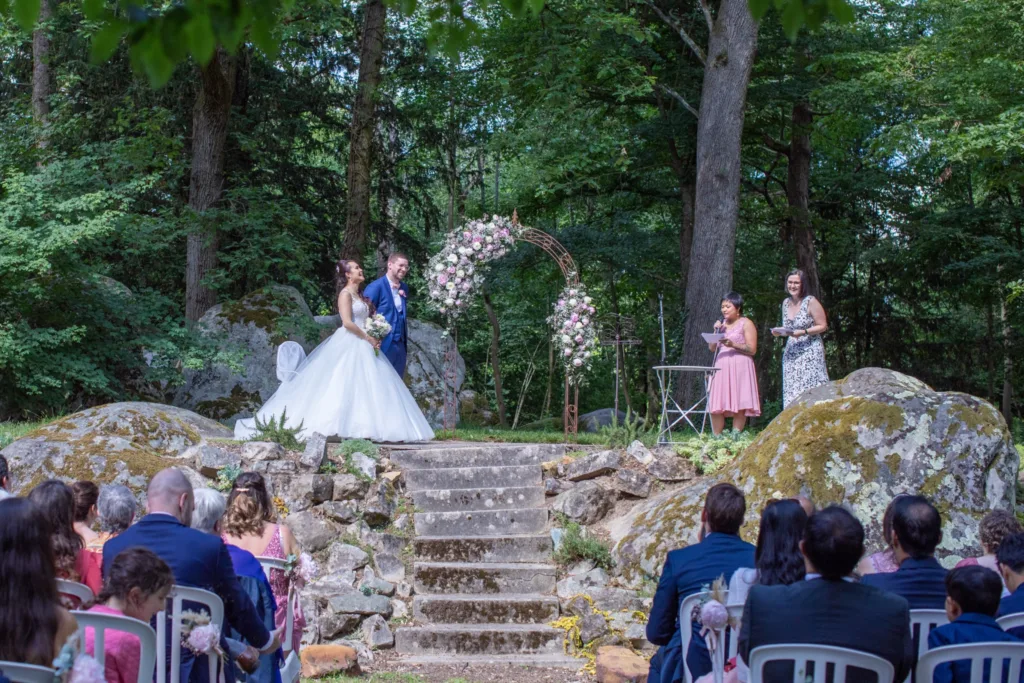 Cérémonie laïque au Manoir des Roches